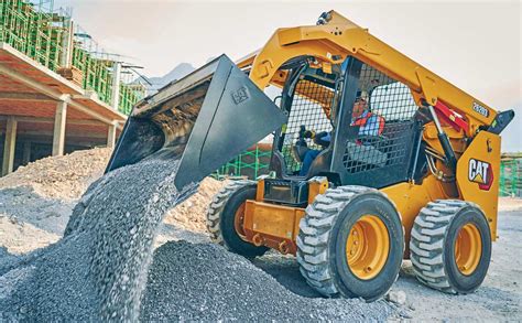 types of skid steers